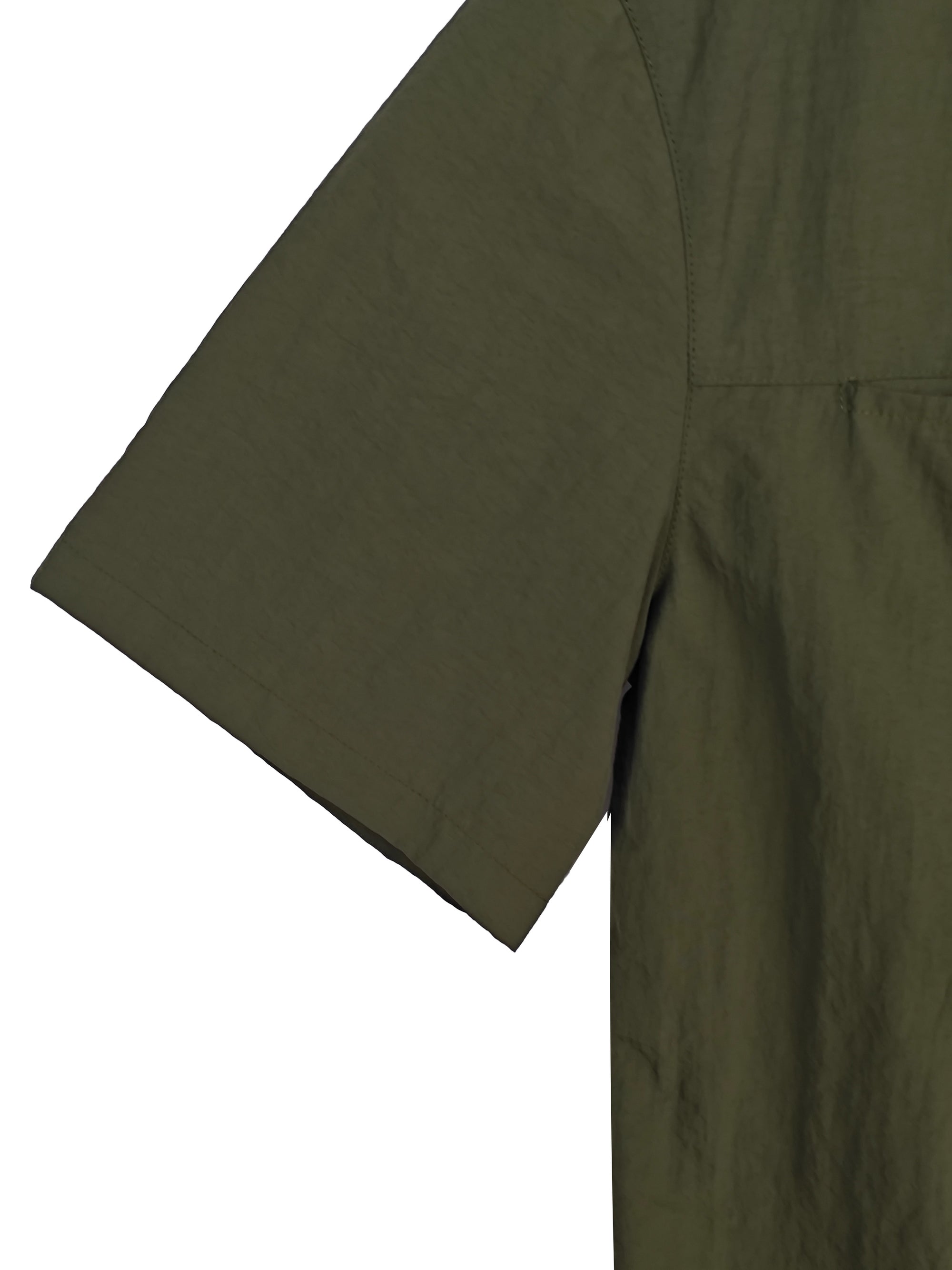 Men's Relaxed Fit 100% Nylon Short Sleeve Shirt - Olive Green Collared Casual Top with Angled Chest Pockets