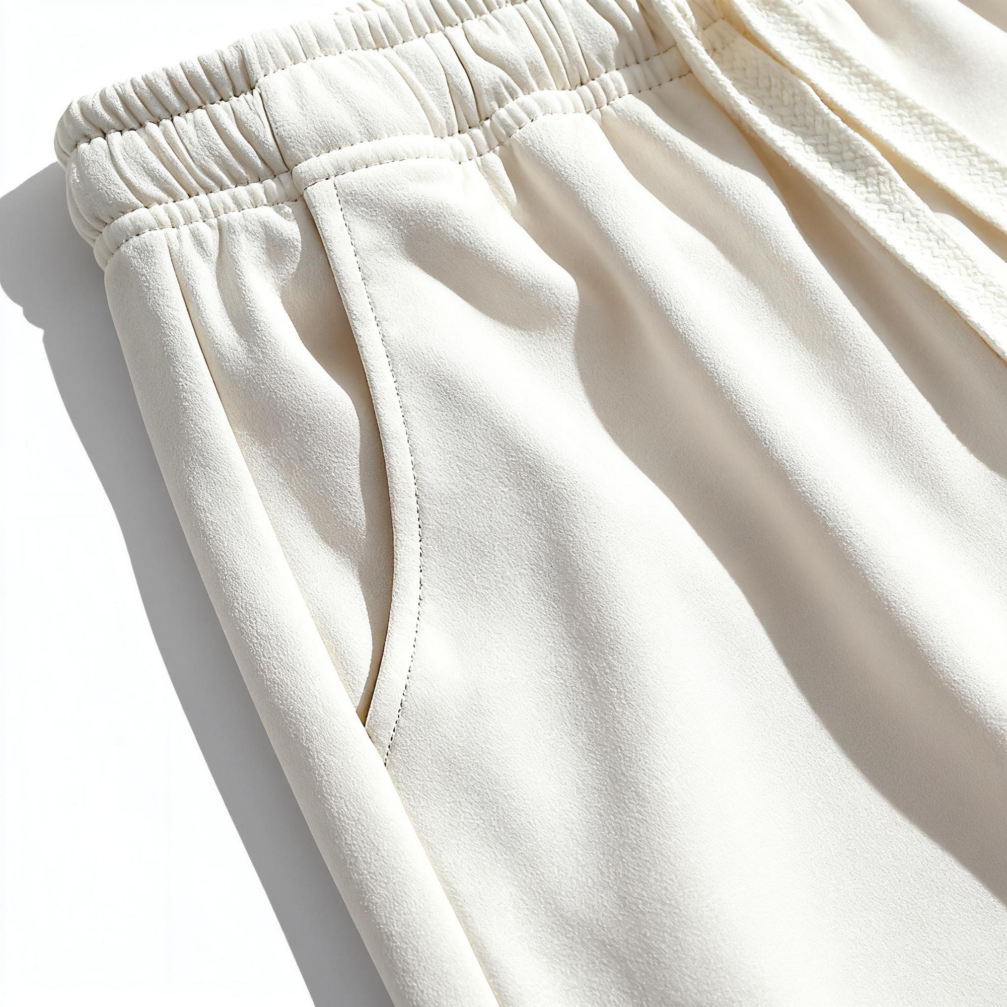 Men's Creamy White Casual Shorts: Elevate Your Leisure Wear with Effortless Style & Comfort