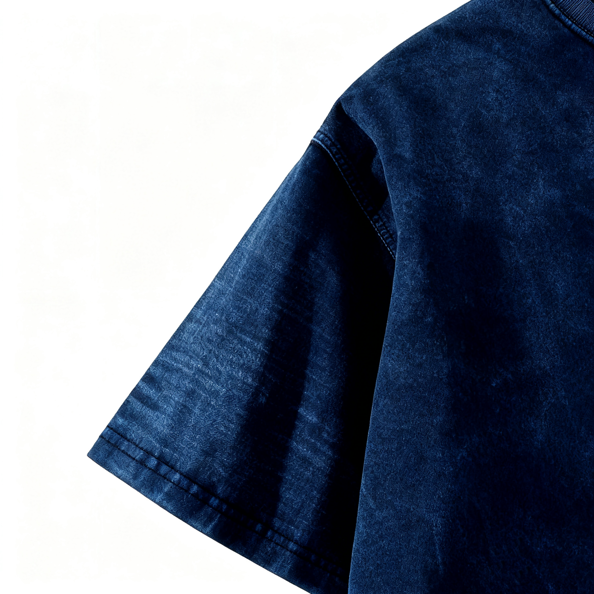 Vintage Washed Navy Oversized T-Shirt: Retro Aesthetic & Laid-Back Streetwear Vibes