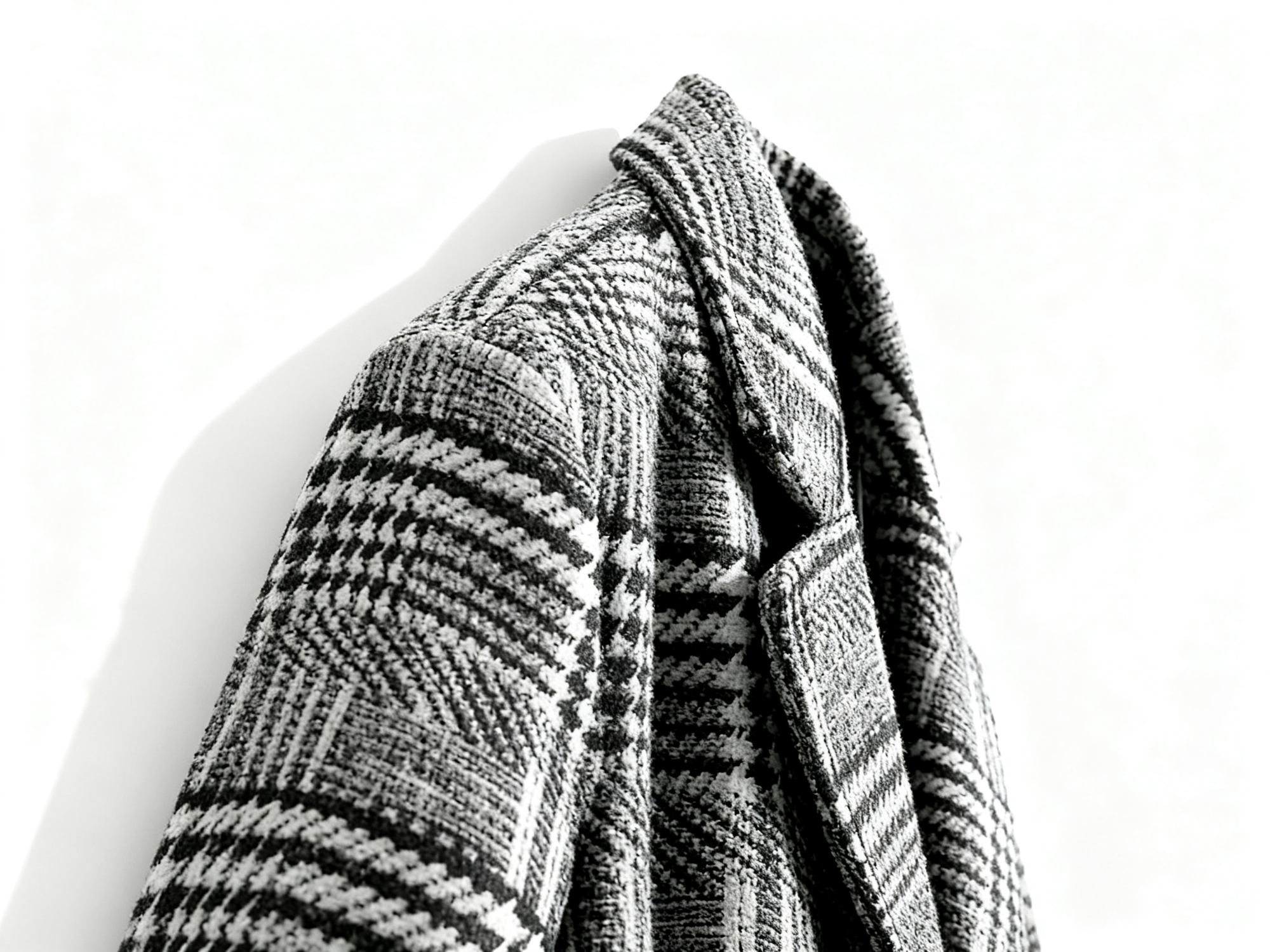 Men's Plaid Trench Coat - Timeless Sophistication & Modern Versatility for Every Occasion