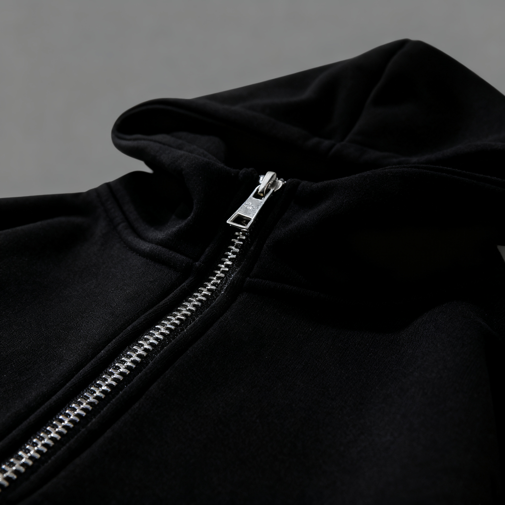 Men's Half-Zip Hoodie: A Fusion of Urban Style, Comfort & Versatility for Casual Days, Streetwear Looks & Everyday Adventures