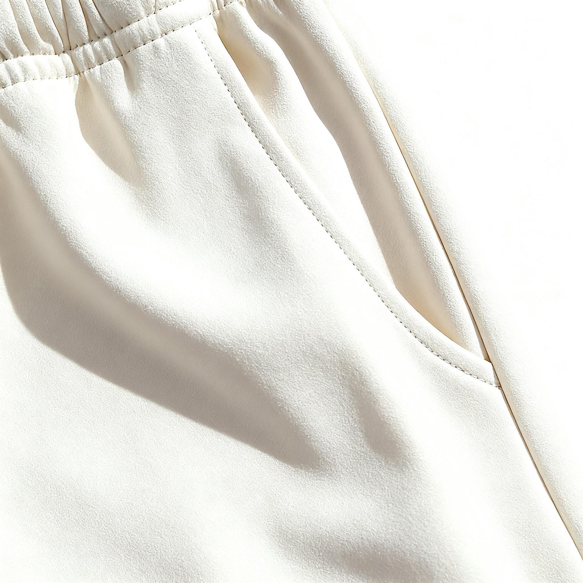 Men's Creamy White Casual Shorts: Elevate Your Leisure Wear with Effortless Style & Comfort