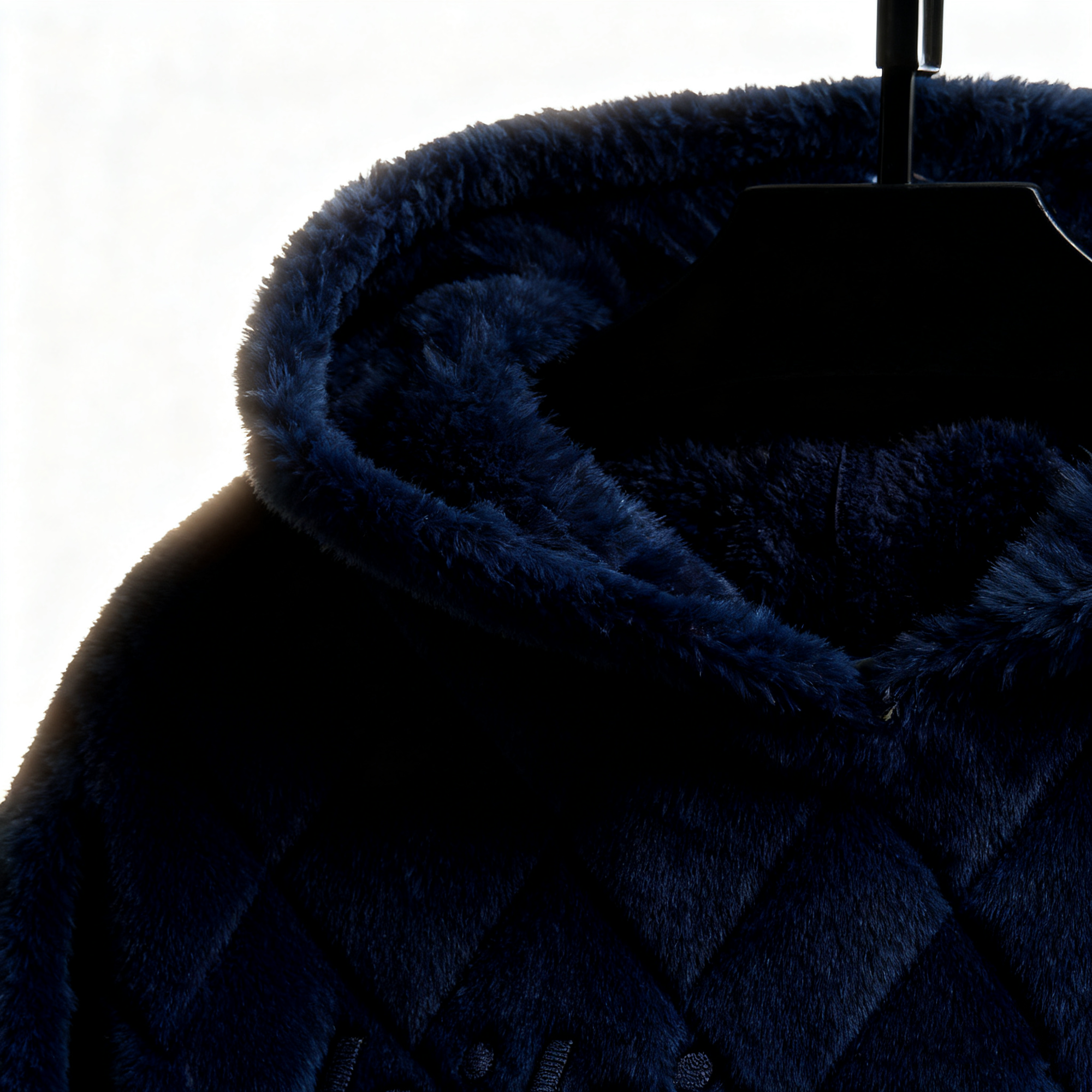 100% Polyester Deep Navy Fuzzy Quilted Hoodie: Luxe Comfort & Textured Sophistication