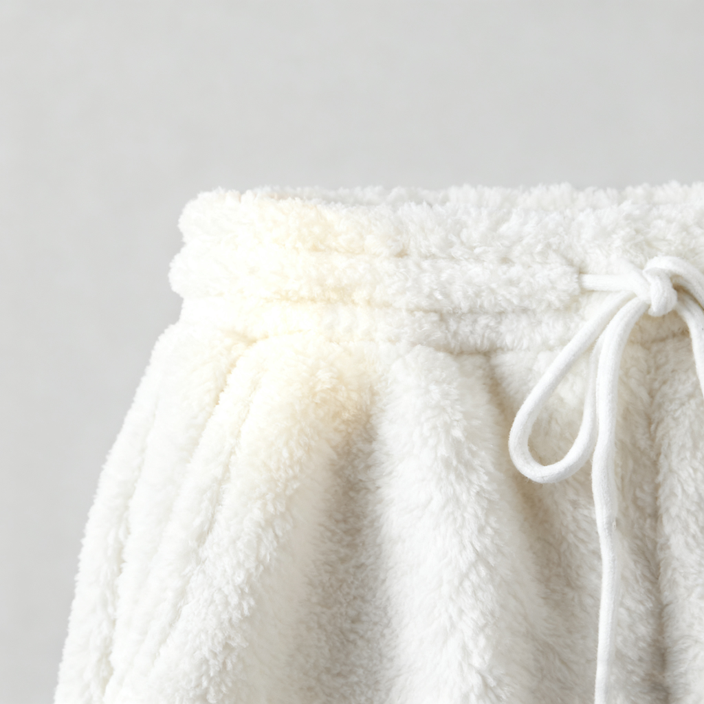 Men's Plush Casual Shorts - Luxurious Comfort & Effortless Style for Leisure Days