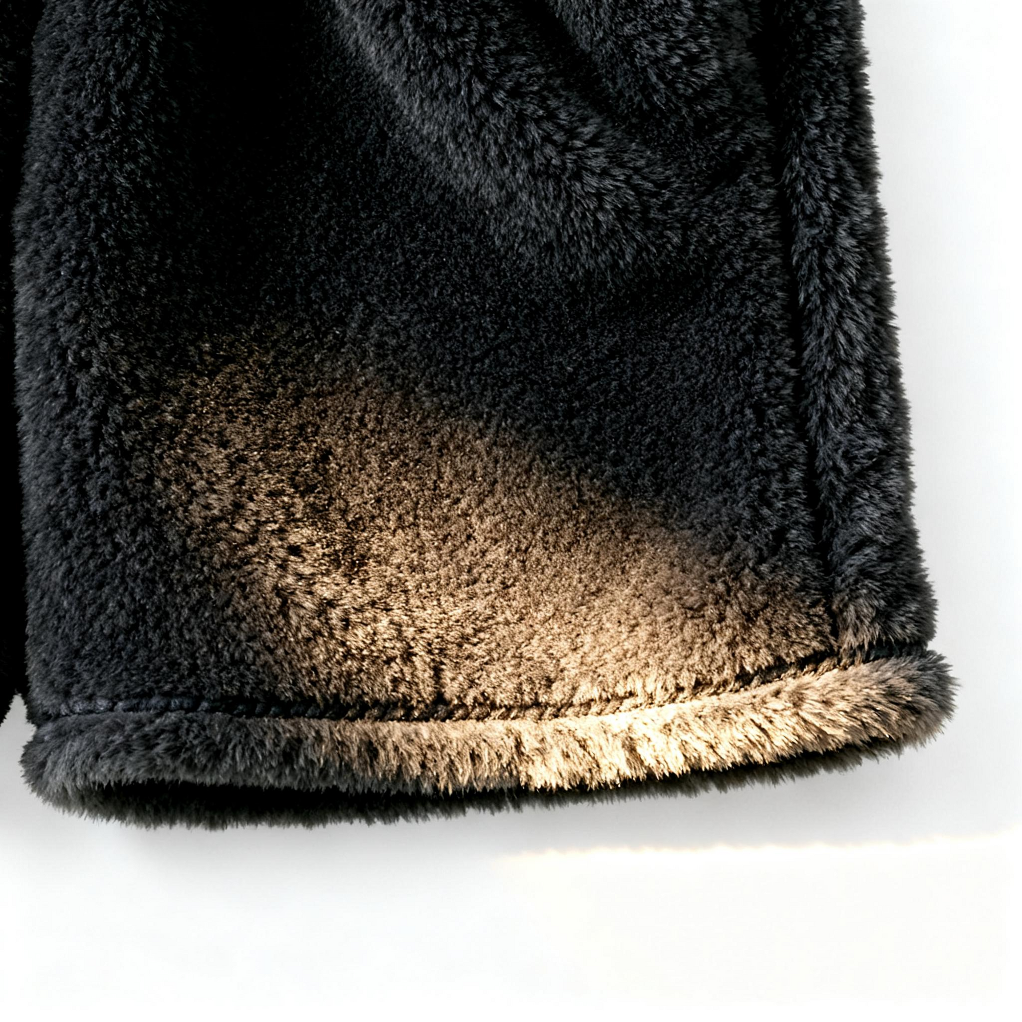 Men's Plush Casual Shorts – Embrace Cozy Comfort with Street-Style Flair