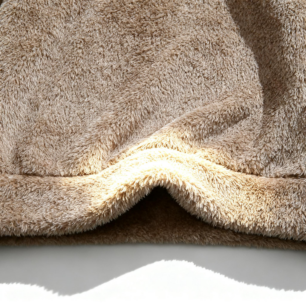 Men's Plush Fleece Hoodie: The Epitome of Cozy Comfort & Laid-Back Style for Every Occasion