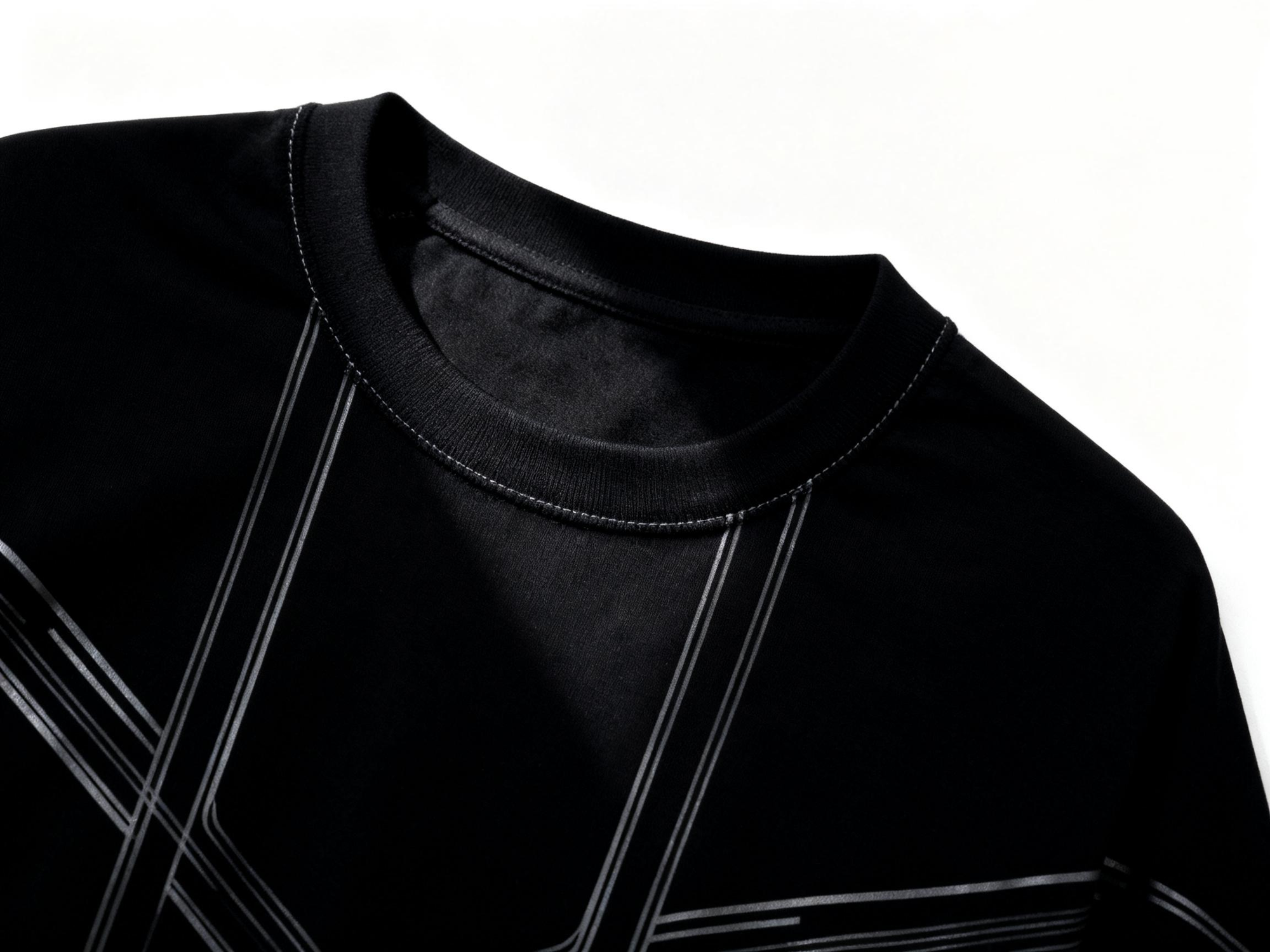 Product Introduction: Men's Oversized Tech-Inspired Graphic T-Shirt – Elevate Your Street Style