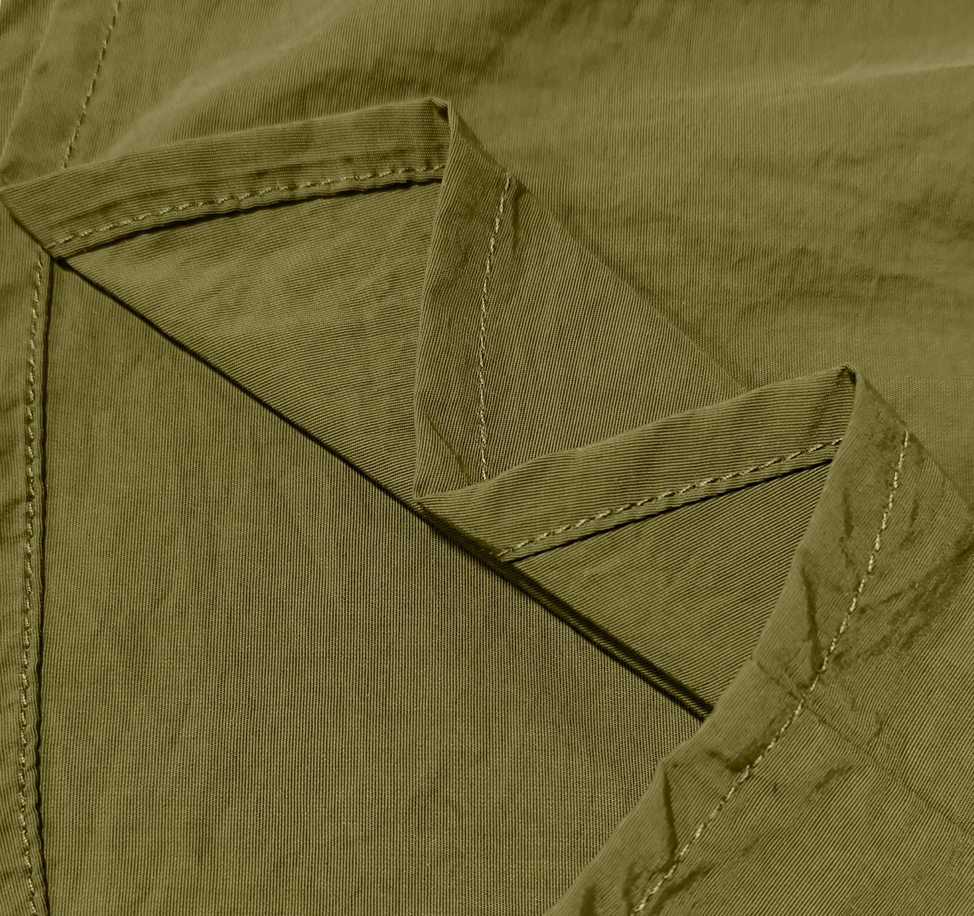 Men's Relaxed Fit 100% Nylon Short Sleeve Shirt - Button-Down Collared Casual Top with Utility Pockets