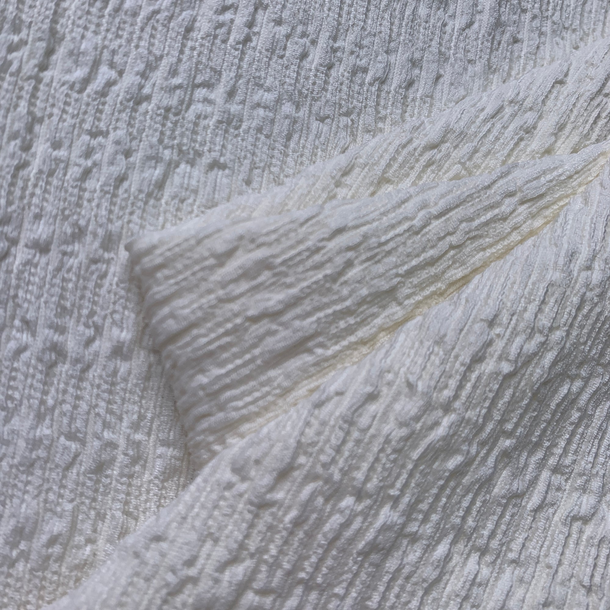 95% Polyester 5% Spandex Drawstring Shorts: Lightweight Comfort & Effortless Style