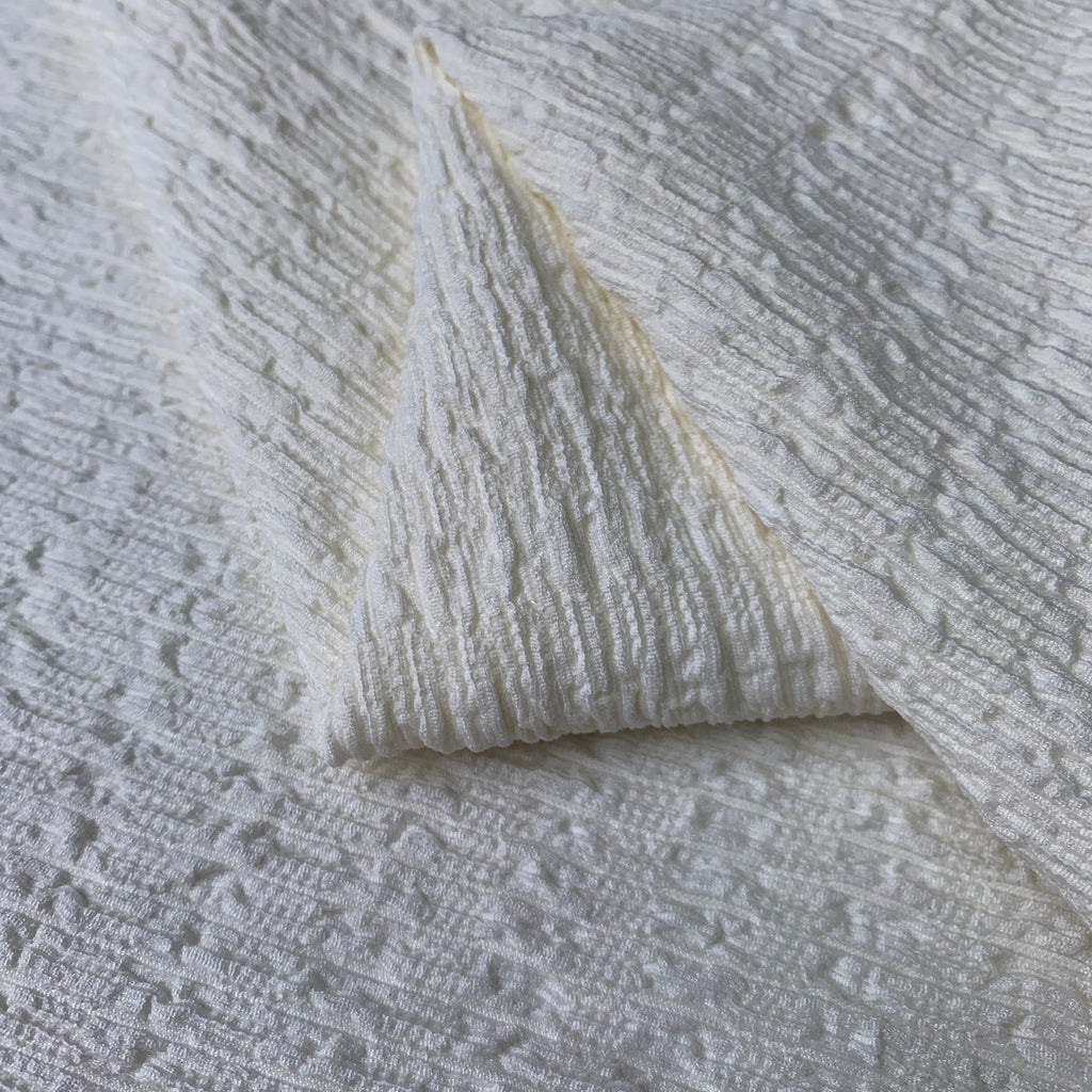 95% Polyester 5% Spandex Drawstring Shorts: Lightweight Comfort & Effortless Style